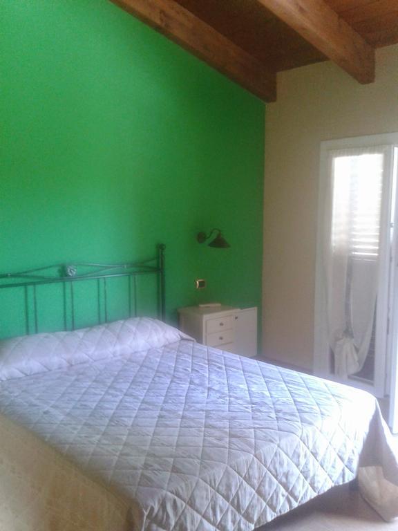 פרמו Agriturismo Le Vigne מראה חיצוני תמונה