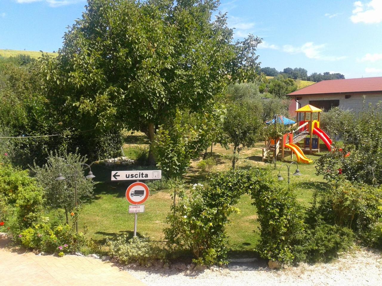 פרמו Agriturismo Le Vigne מראה חיצוני תמונה