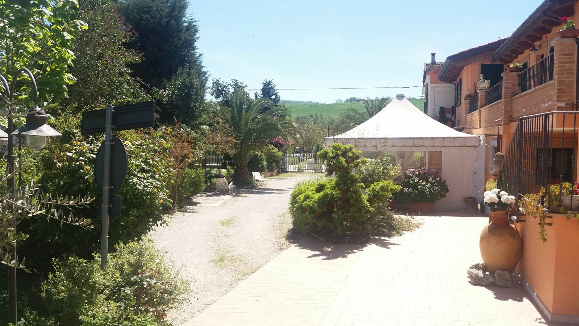 פרמו Agriturismo Le Vigne מראה חיצוני תמונה