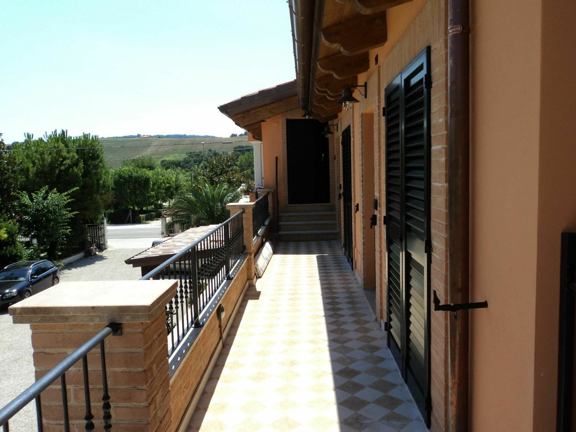 פרמו Agriturismo Le Vigne מראה חיצוני תמונה