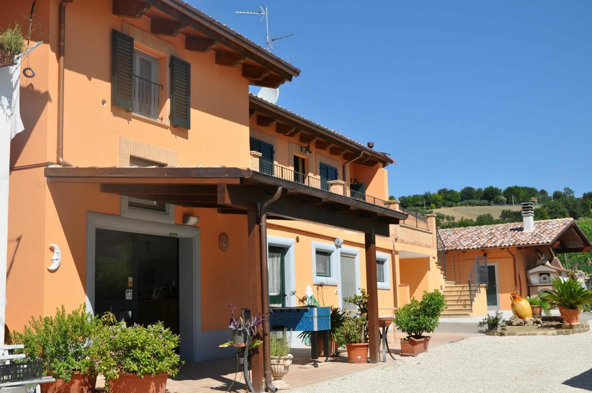 פרמו Agriturismo Le Vigne מראה חיצוני תמונה